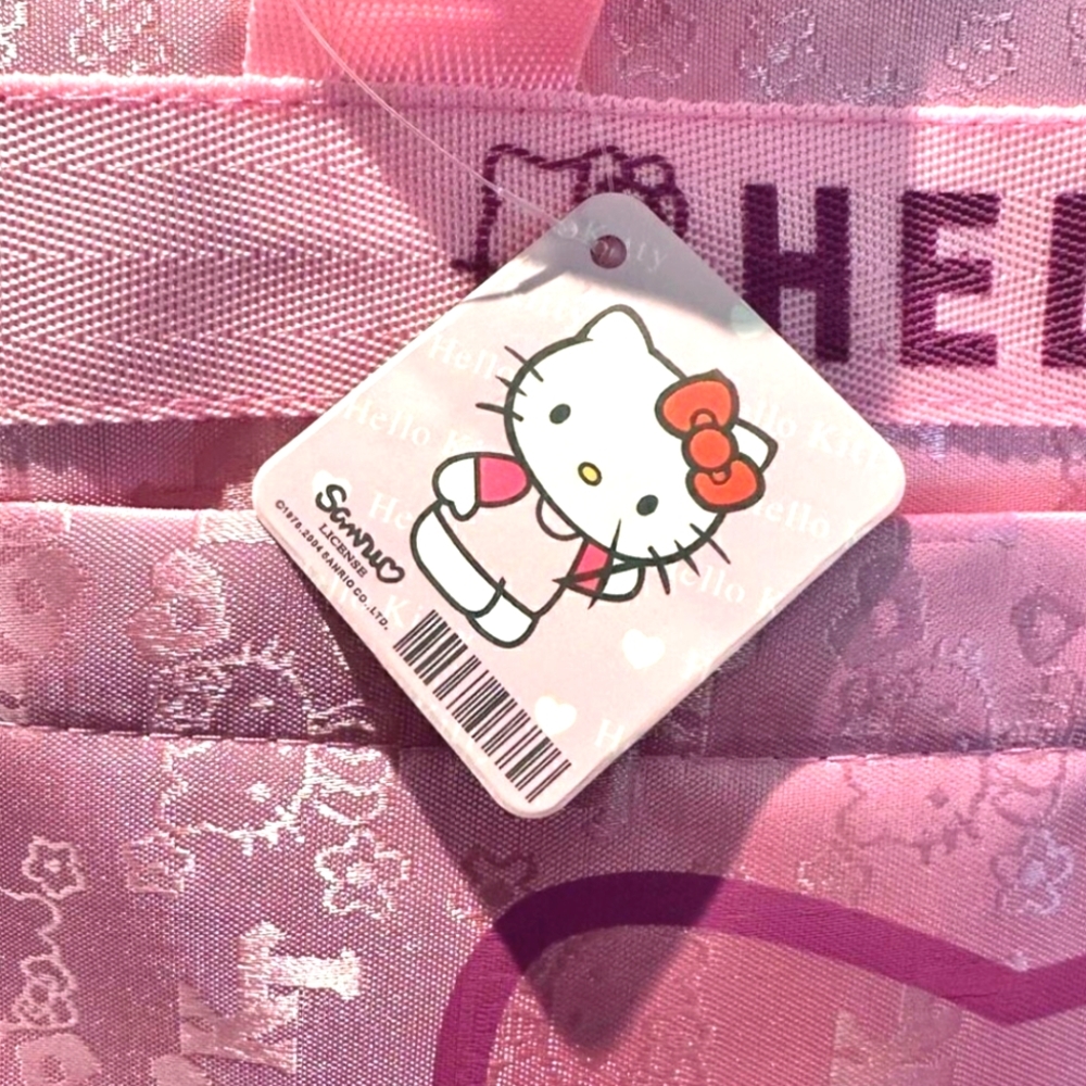 Sanrio Hello Kitty Large Lightweight Travel Carry On Bag Luggage - Picture 8 of 13